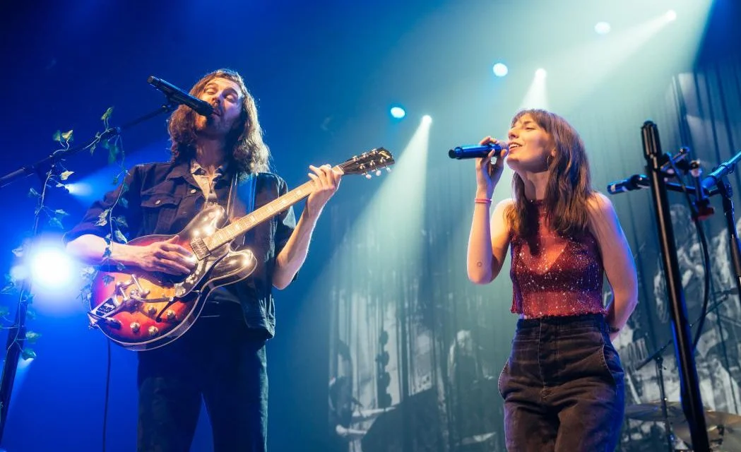 Angie McMahon: The Thrill of Touring with Hozier