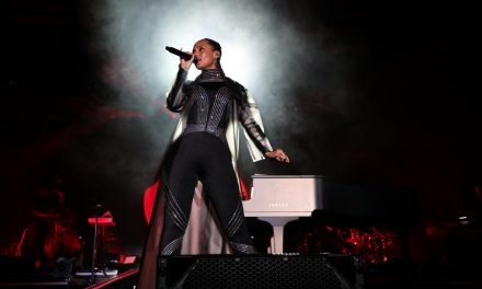 Alicia Keys Unlocks Love For Kids’ First Concert